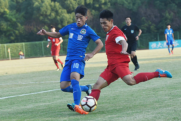 不甘付出无回报:万达俱乐部与青训球员的违约之争