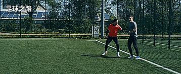 篮球前锋跑位基本功,前锋必会的四种跑位