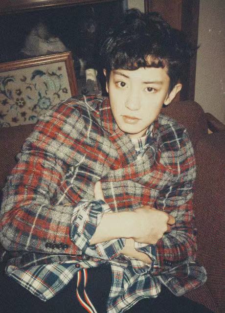 exo朴灿烈ins滑雪,exo朴灿烈青岛吃火锅