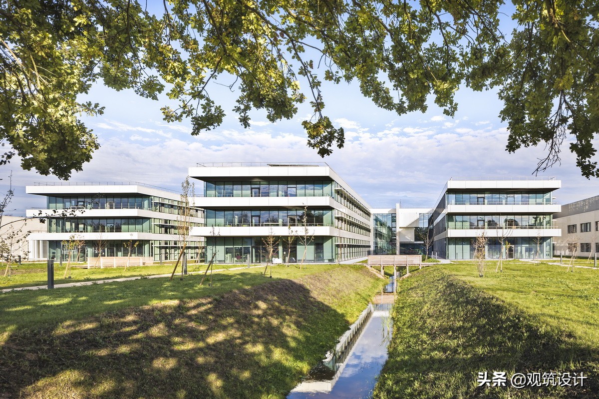 轻盈透明，曲直线的共舞：液化空气集团总部