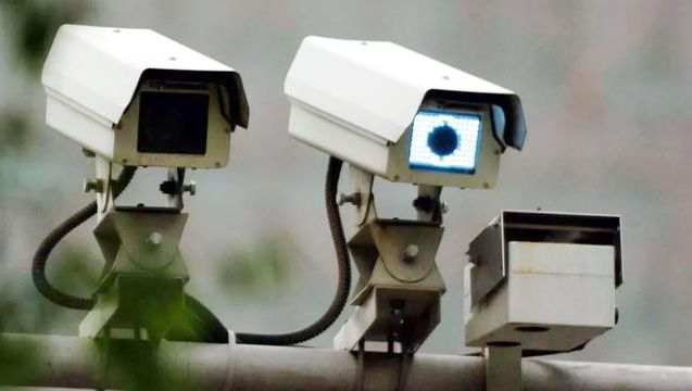 一个摄像头一年赚2500万,一年挣上亿的道路摄像头