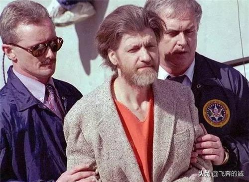 他是“天才杀手”智商超霍金，17年炸遍美国各大高校，风云人生