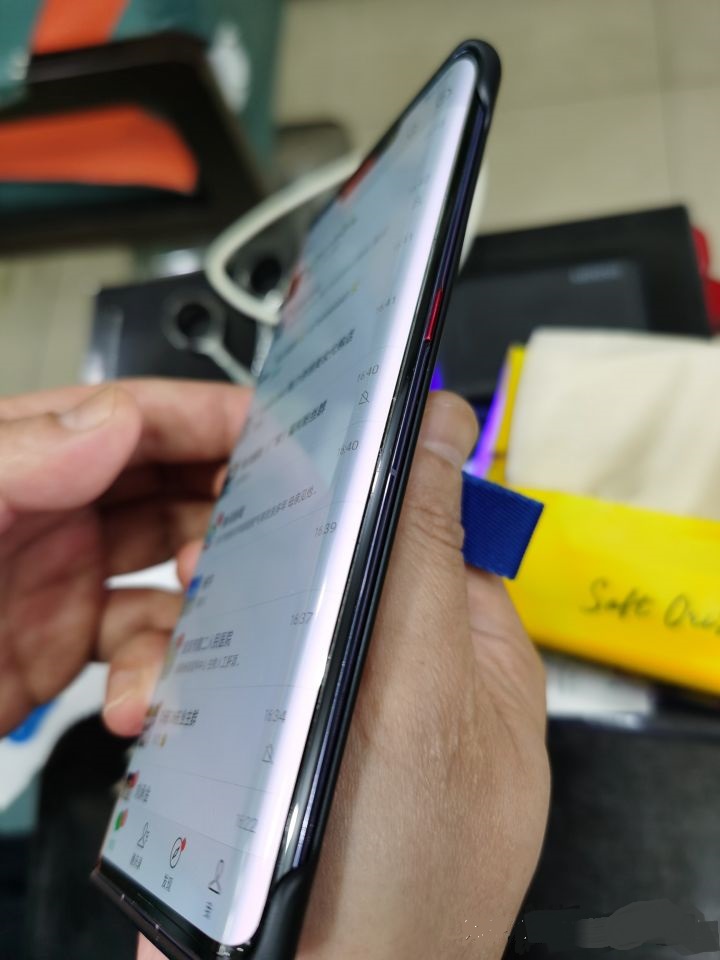 手机贴膜曲面屏最好选哪种膜,曲面屏手机贴膜什么膜最好