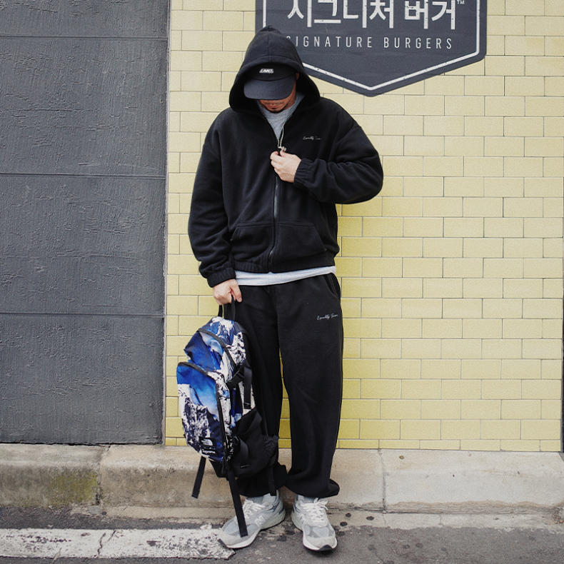 全身黑怎么搭配,全身黑搭配亮点