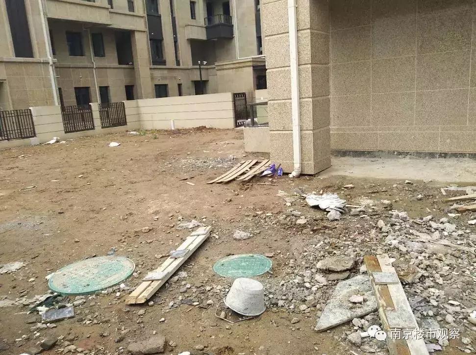 10盘迎来交付大考，实景谍照流出！这品质…