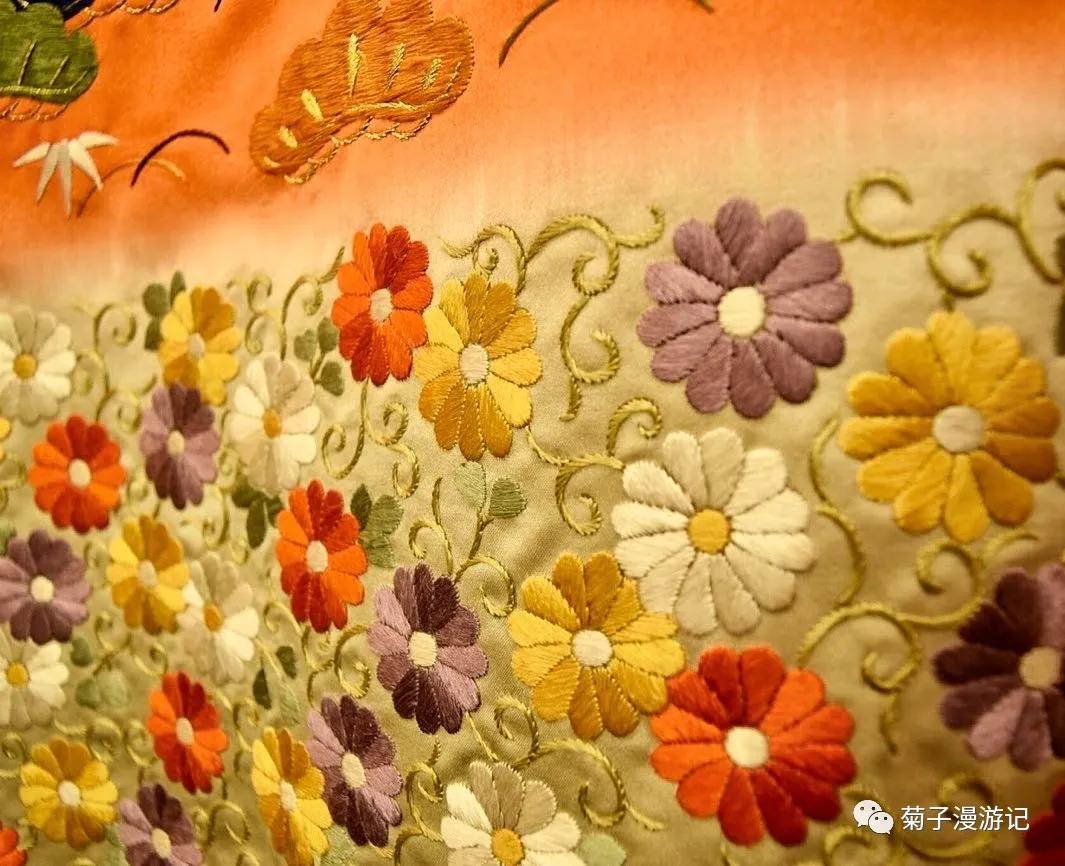 京百工系列之京绣--花随玉指添春色,鸟逐金针长羽毛