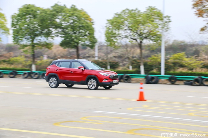 小资适合开的车,小资青年最爱的车型