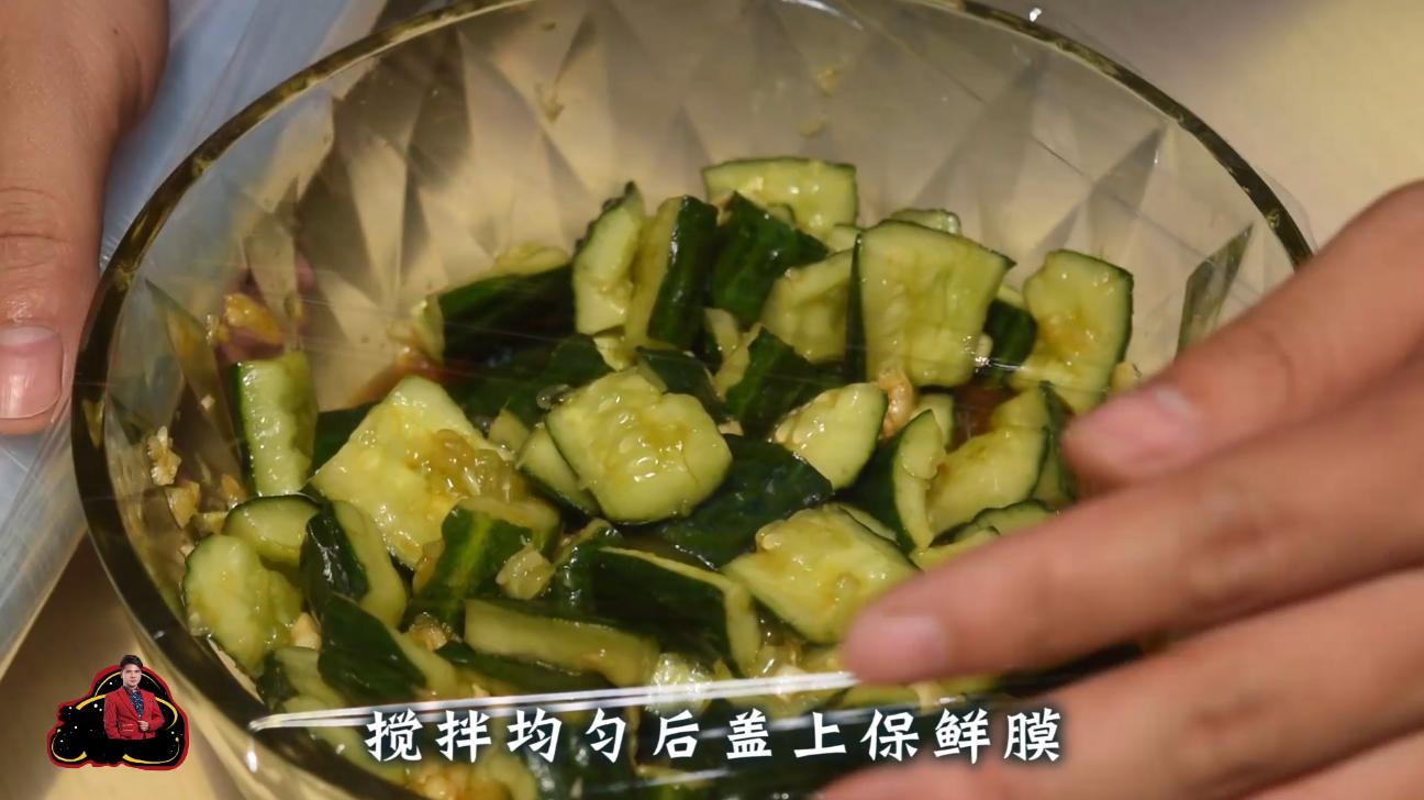凉拌黄瓜最好吃的做法，简单美味又脆爽，看看你喜欢吃不？