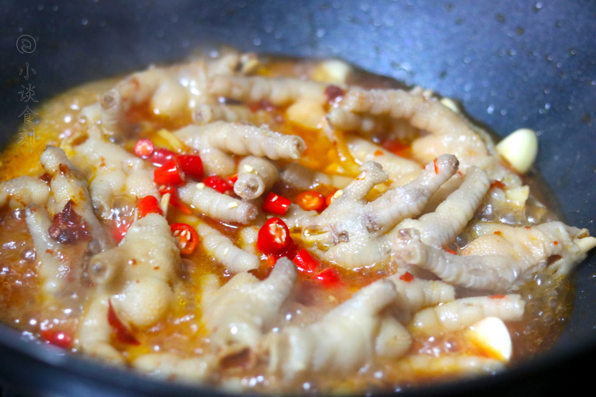 凤爪怎么焖软烂入味,凤爪怎么焖才好吃