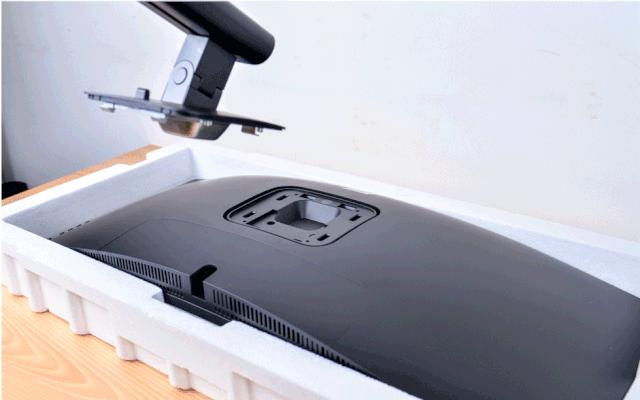 用了两年的小米34寸曲面显示器,小米34寸曲面显示器拖影厉害