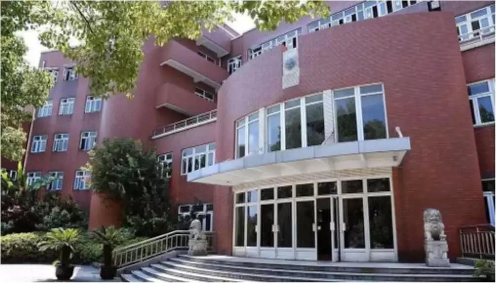 上海包玉刚实验学校,上海民办包玉刚实验学校