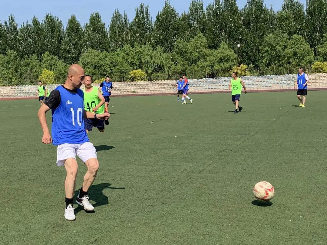 纪念七一建*党**99周年系列活动——佳木斯市消防救援支队举办“佳蓝杯”足球对抗赛