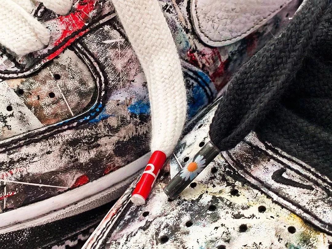 权志龙xAF1鞋面“刮”开居然这么秀？这刮的不是鞋是钱啊