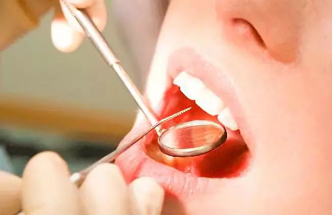 孕妇牙龈发炎肿痛对胎儿的影响,孕妇牙龈肿痛怎么办如何缓解