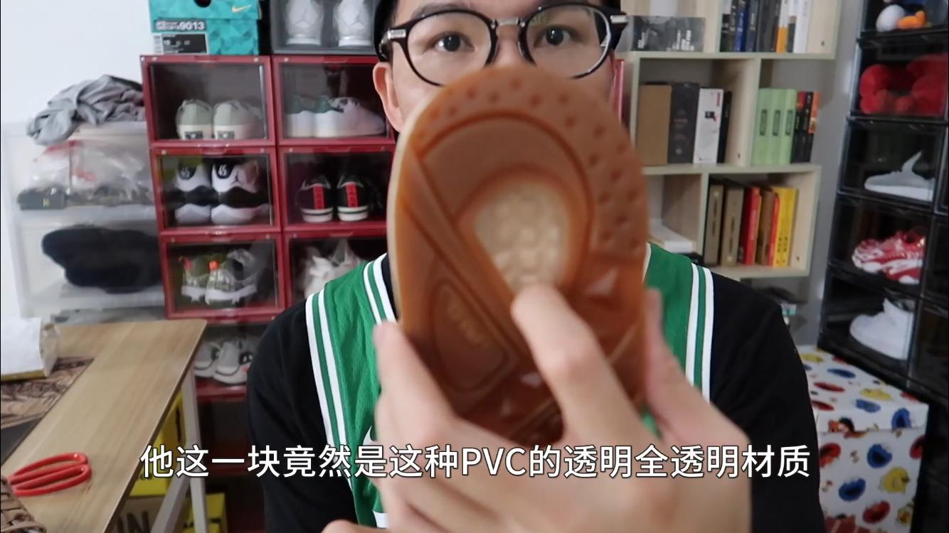 400快的慢跑鞋脚感软到不行,换掉你脚上的YEEZY