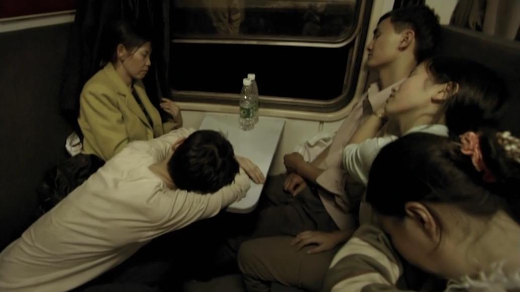 农民工给父亲拍摄的纪录片,2001年农民工返乡纪录片