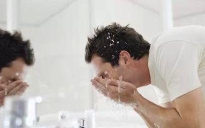 适合学生党剪的刘海短发男生,适合脸型长的短发男生刘海