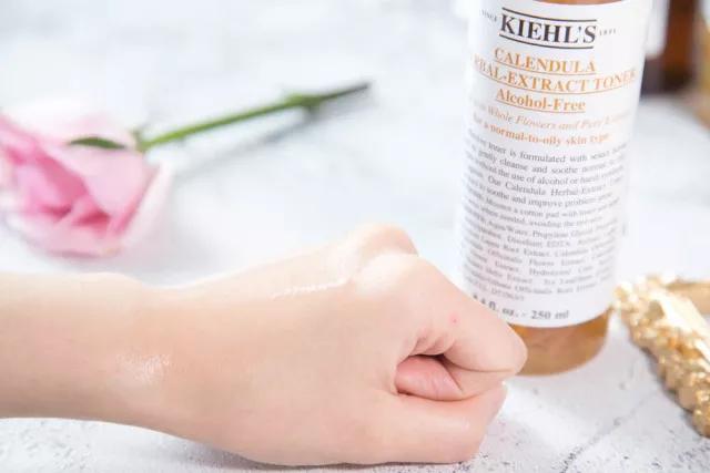 科颜氏金盏花爽肤水有几个版本,科颜氏金盏花爽肤水500ml最低价