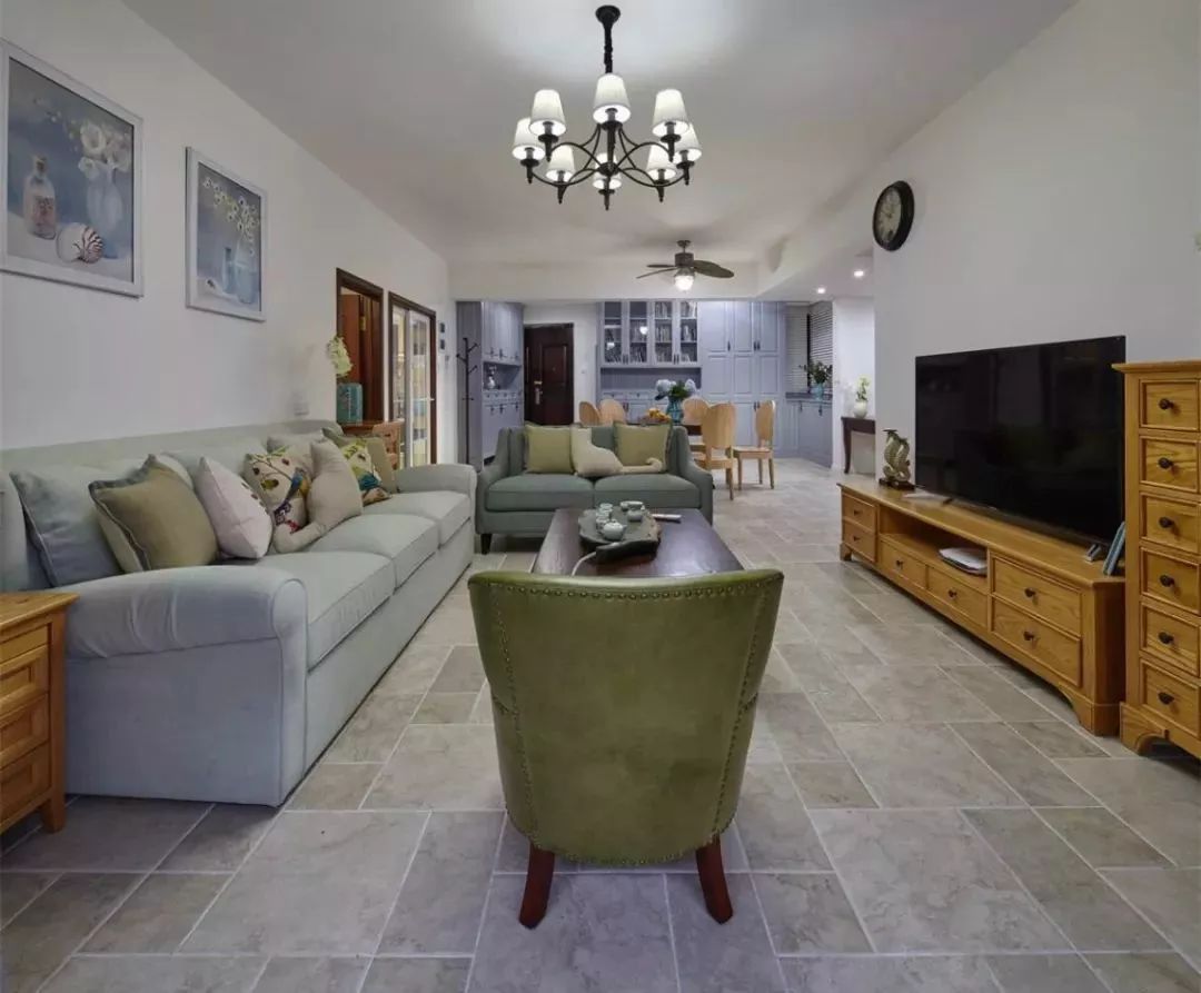 客厅地砖搭配效果图,客厅750x1500瓷砖墙横铺还是竖铺