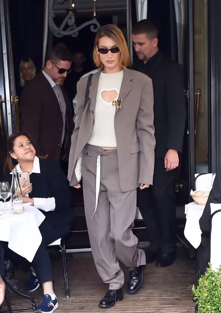 bella如今生活,bella近照超模