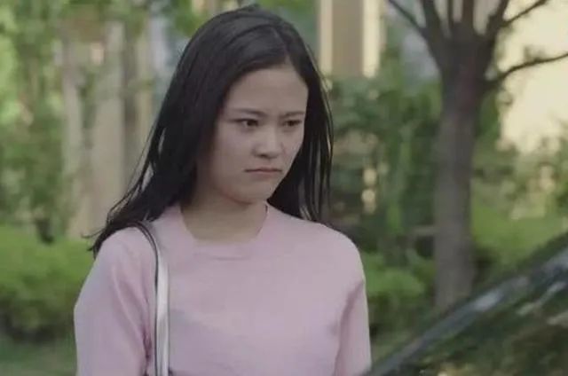 有没有细软塌发质小姐姐专用的洗发露?