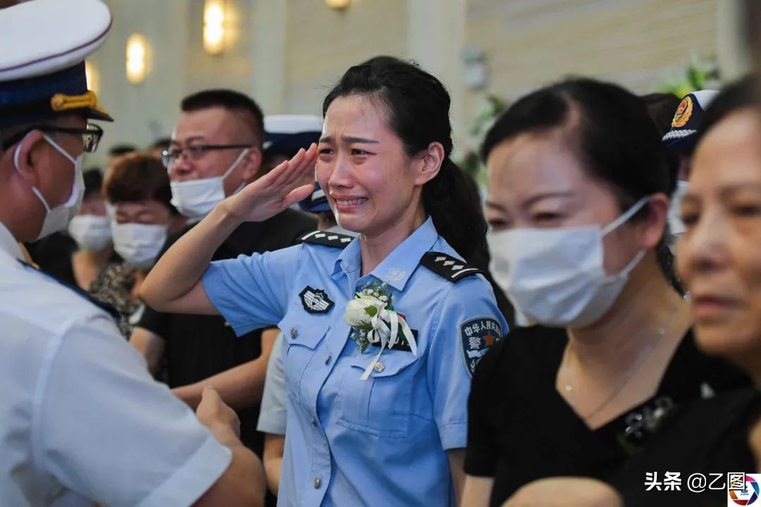 摄影师盘点2020年照片,摄影师们珍藏了50年的图