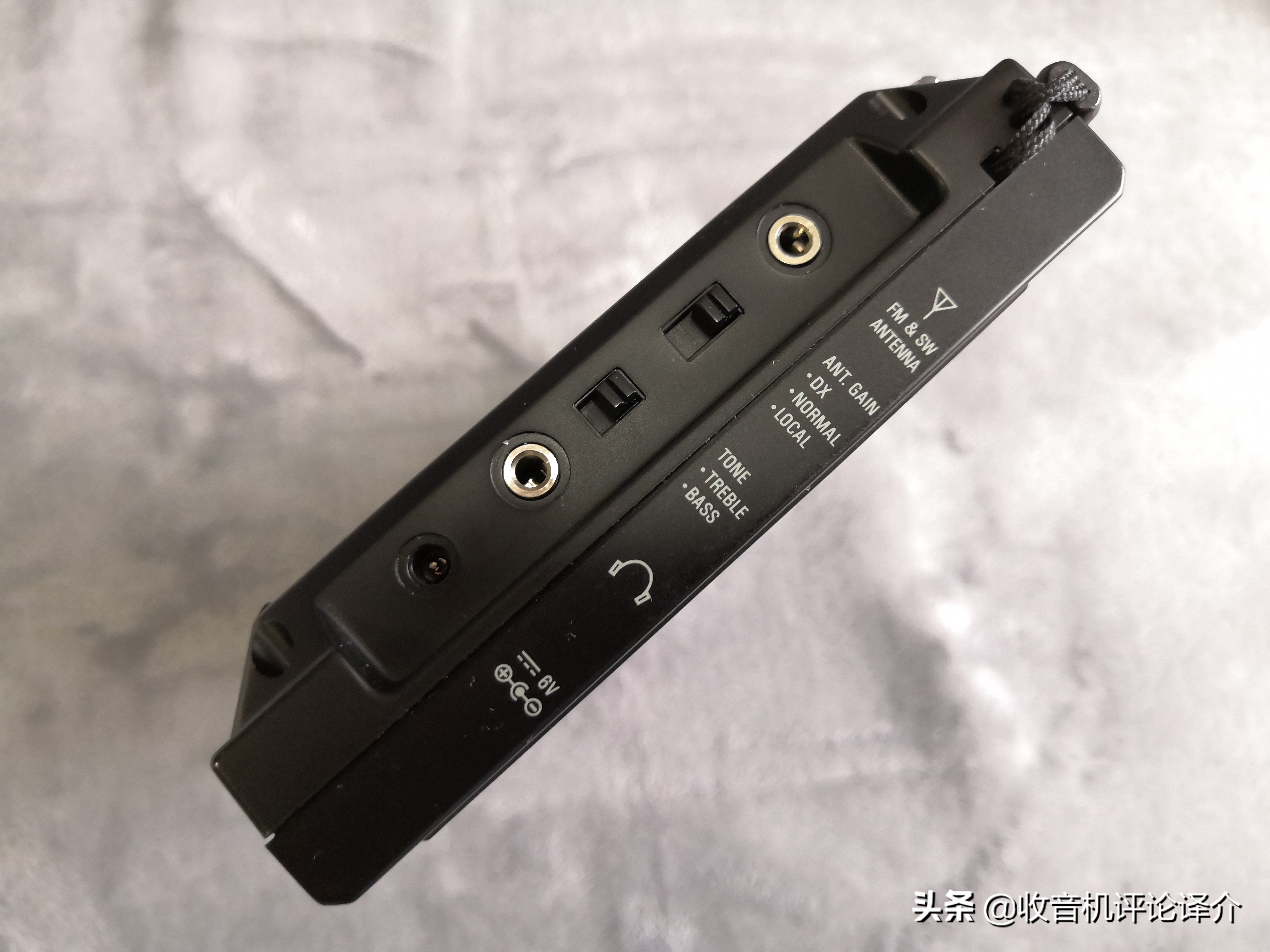 德生pl990收音机拆机视频,德生pl680收音机介绍与测评