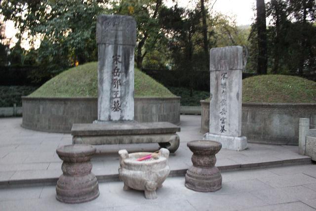 史上最让人拍案叫绝的2副对联,不出名的楹联