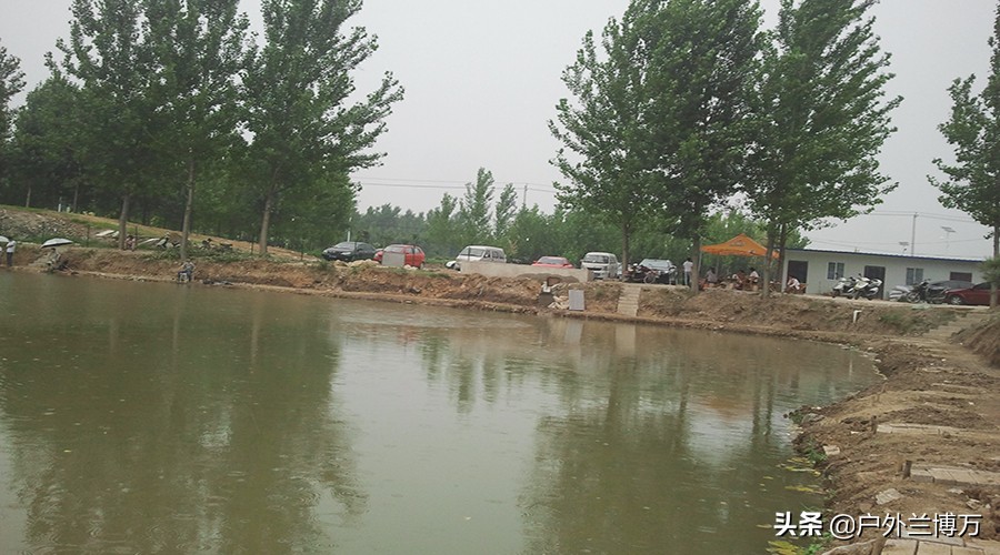 黑坑钓鱼鱼怎么样才不开口,黑坑垂钓如何避开小鱼