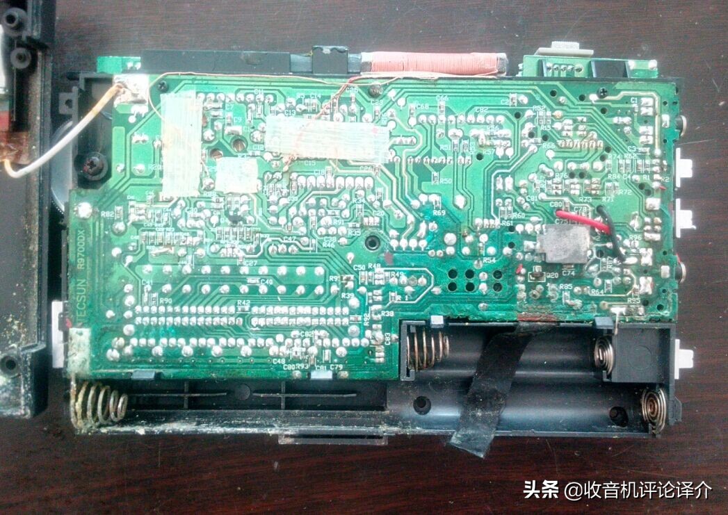 索尼sw55收音机怎么知道电容漏液,收音机显示屏漏液