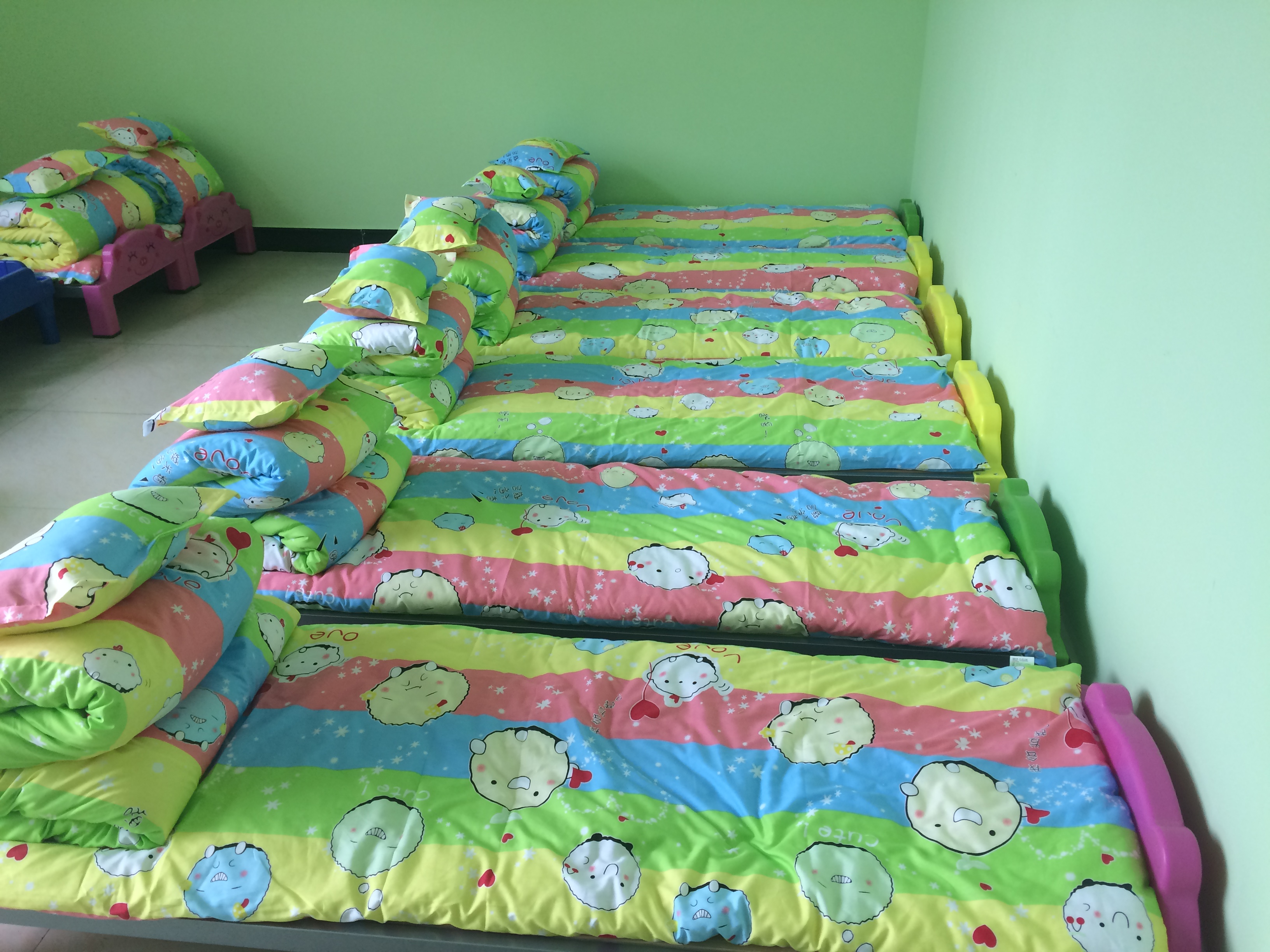 四川智障儿童全托免费学校,成都智障残疾儿童长期托养机构