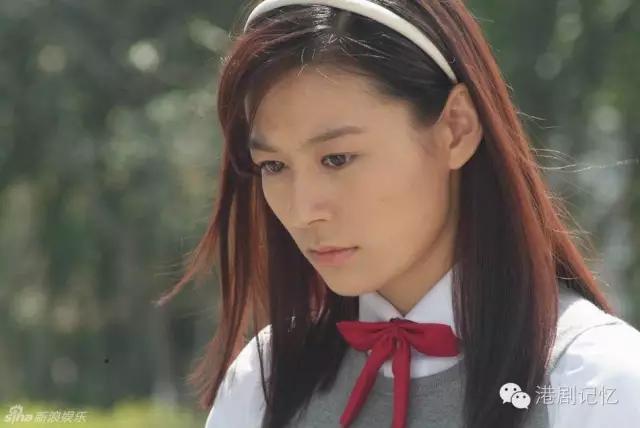 以前的女星阿娇,被港媒誉为翻版阿娇