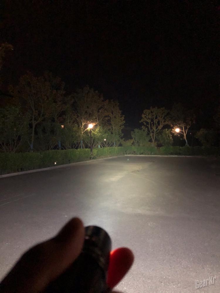 FenixE35V3.0超亮便携EDC手电