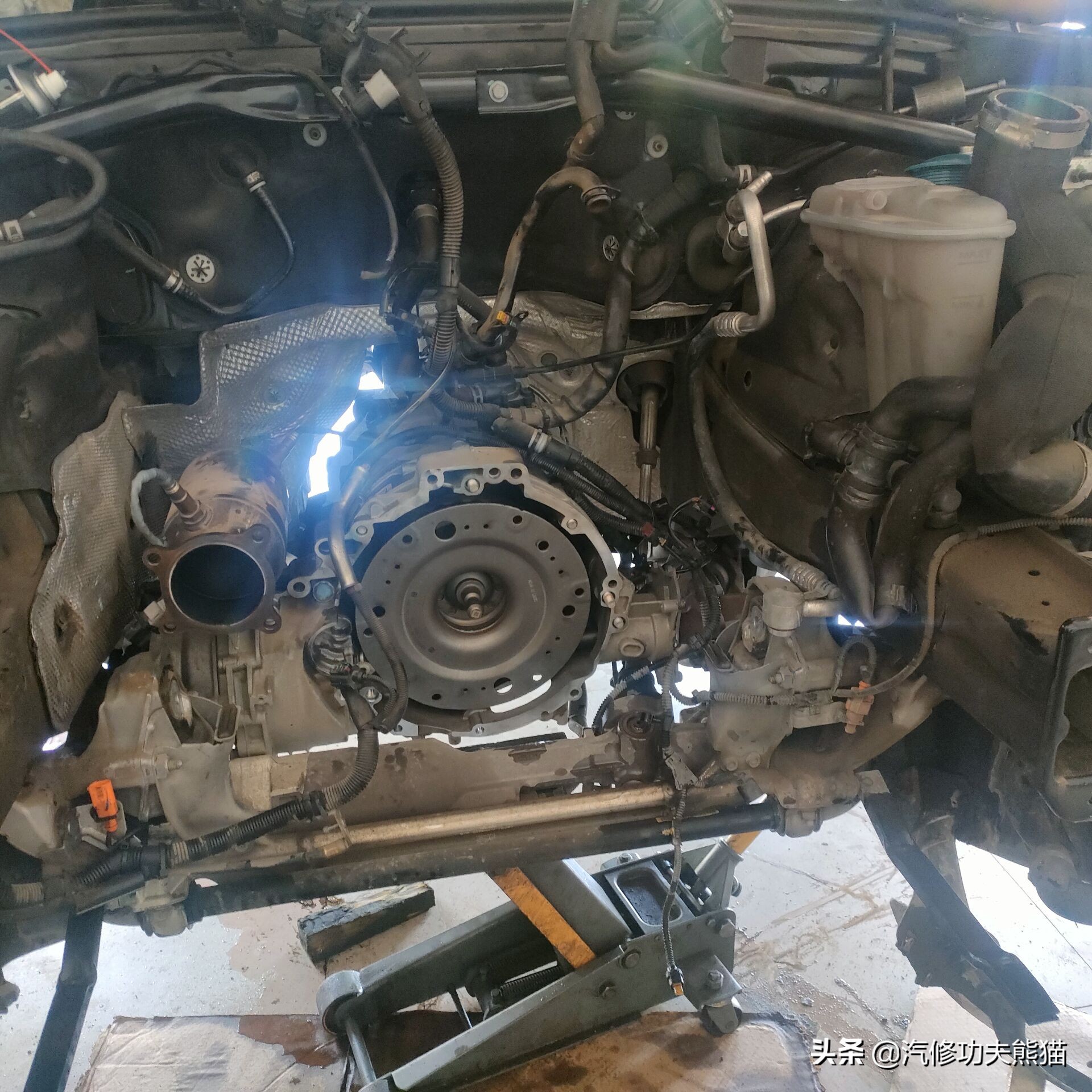 你们的奥迪车怎么保养,奥迪q5烧机油很严重怎么解决