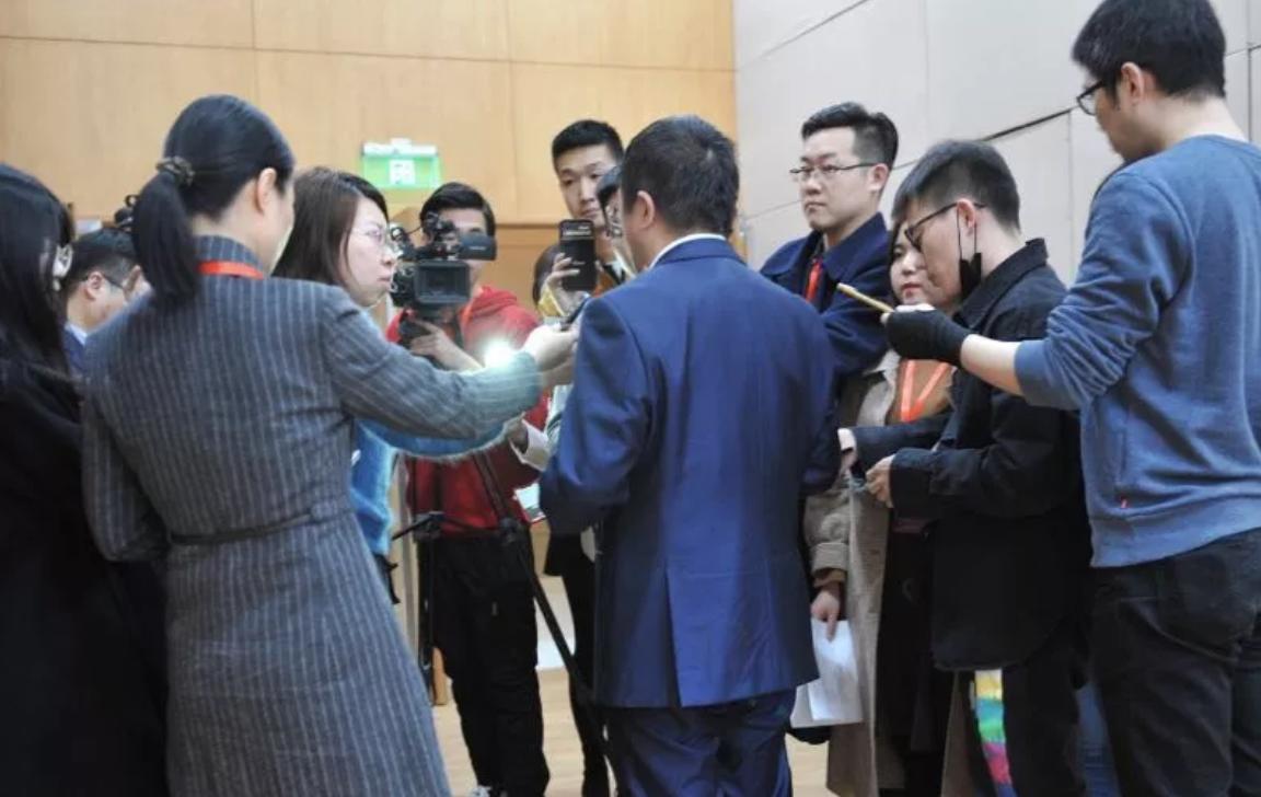 周鸿祎成功的经验能借鉴的非常少,周鸿祎说很多成功都是被逼出来的