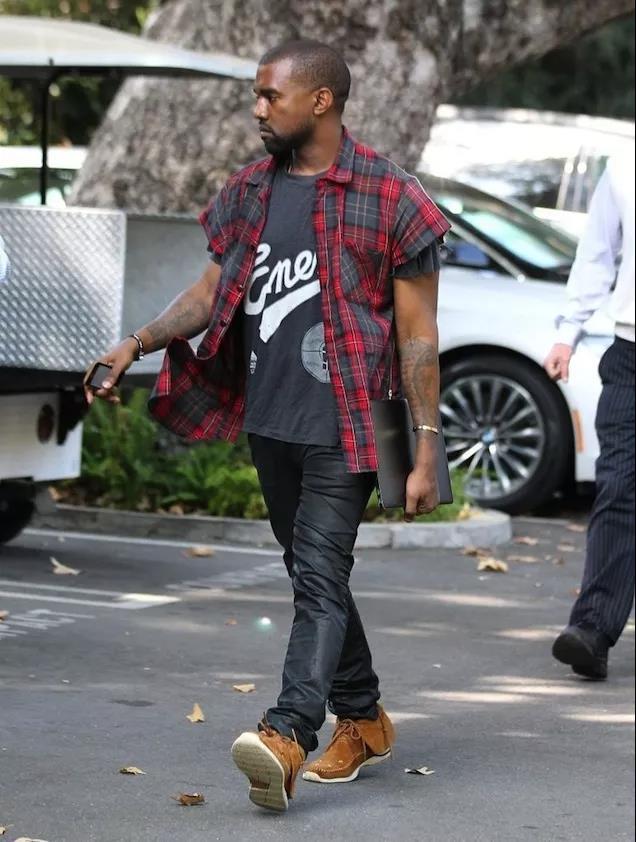 小北虽然穷,但是衣品不错,千玺这波带货能否让“高街”盛行呢?