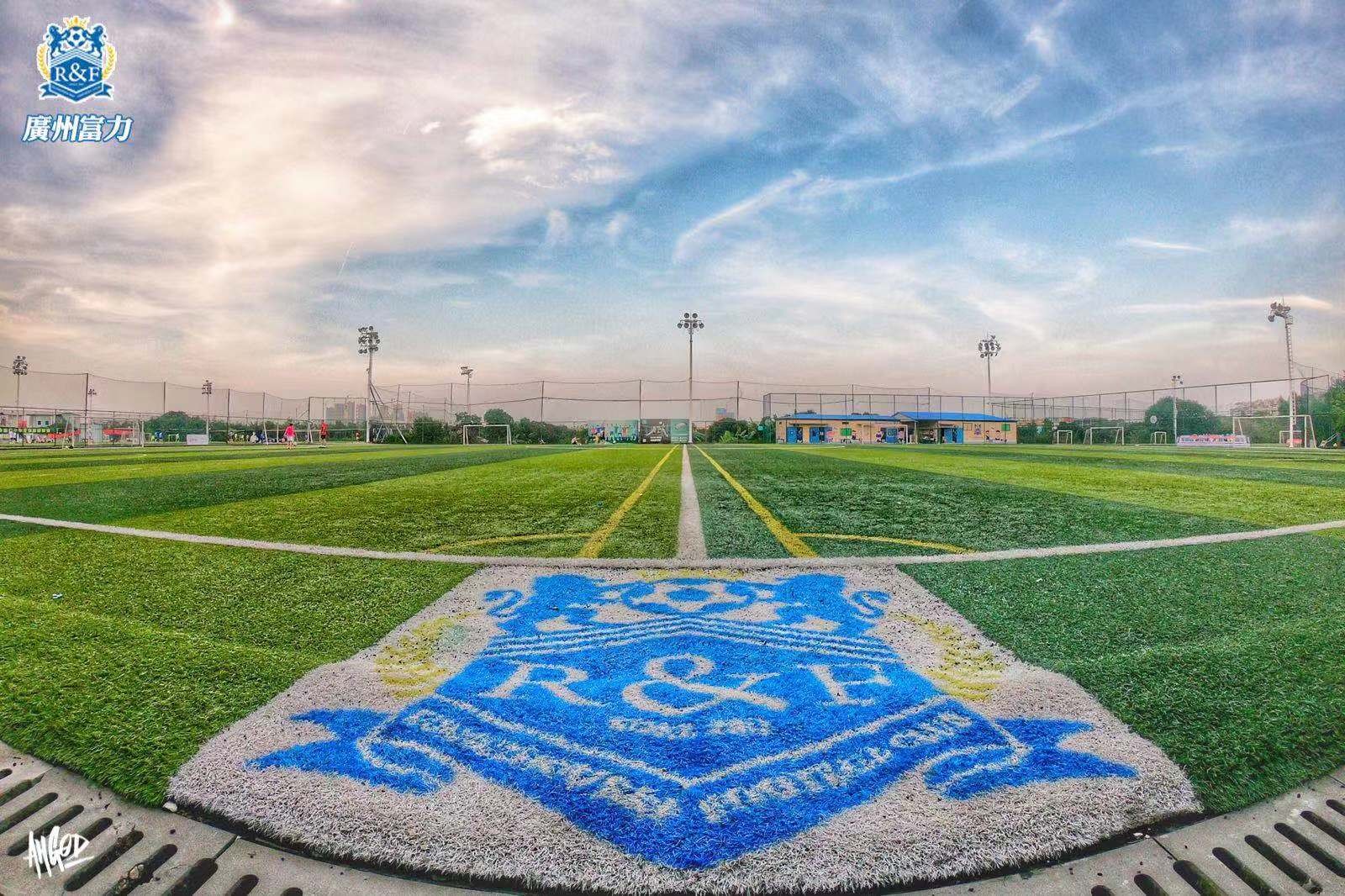 中超争冠变三国演义,中超联赛大幕即将拉开