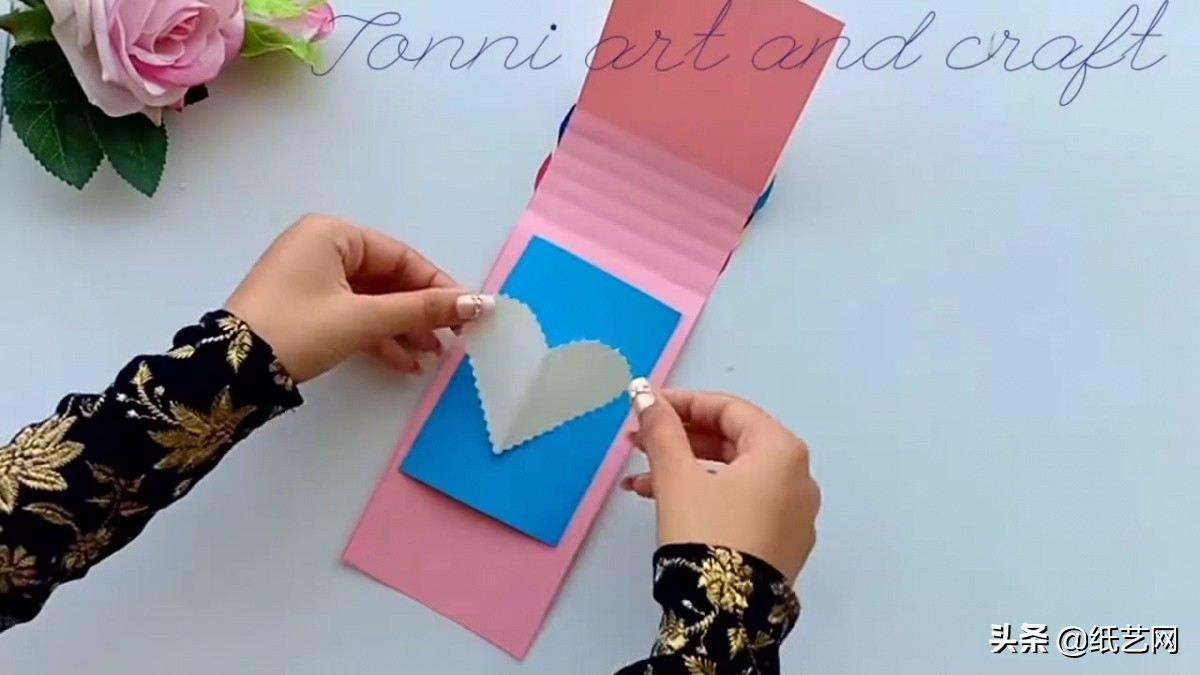 新年贺卡用卡纸还是彩纸,一看就会的超简单手工新年贺卡