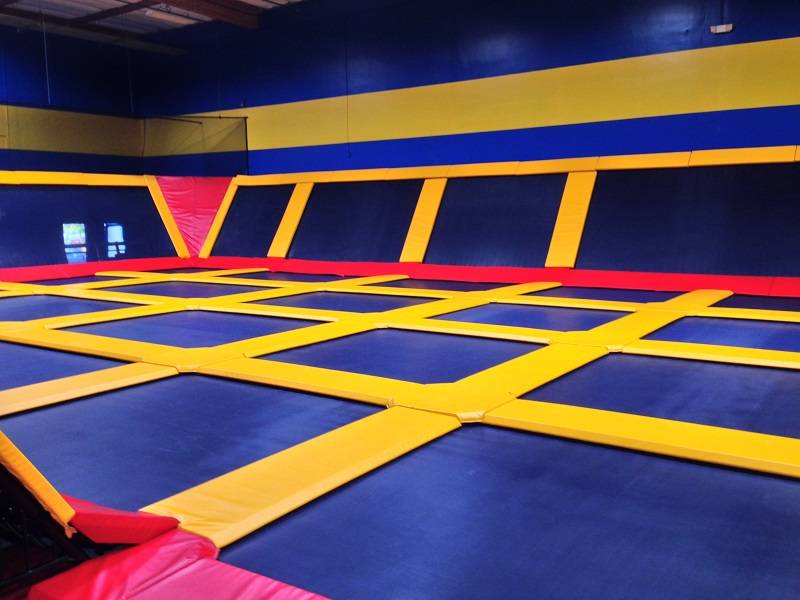 蹦床公园市场前景,投资蹦床公园赚钱吗