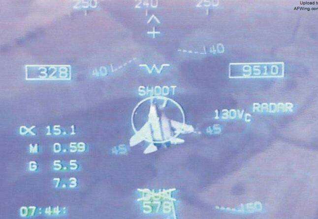 战斗机怎么知道被火控雷达锁定,战斗机怎么知道自己被敌机锁定的