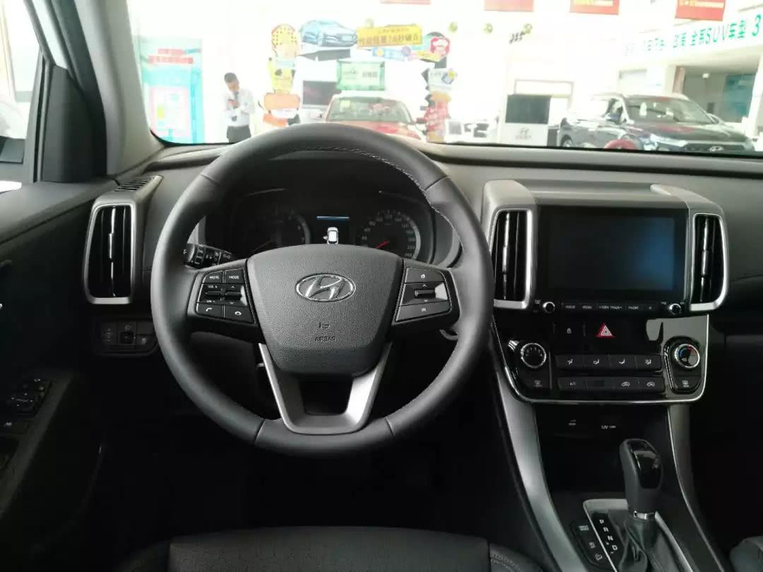 北京现代ix35顶配2.0,北京现代新款ix35高配