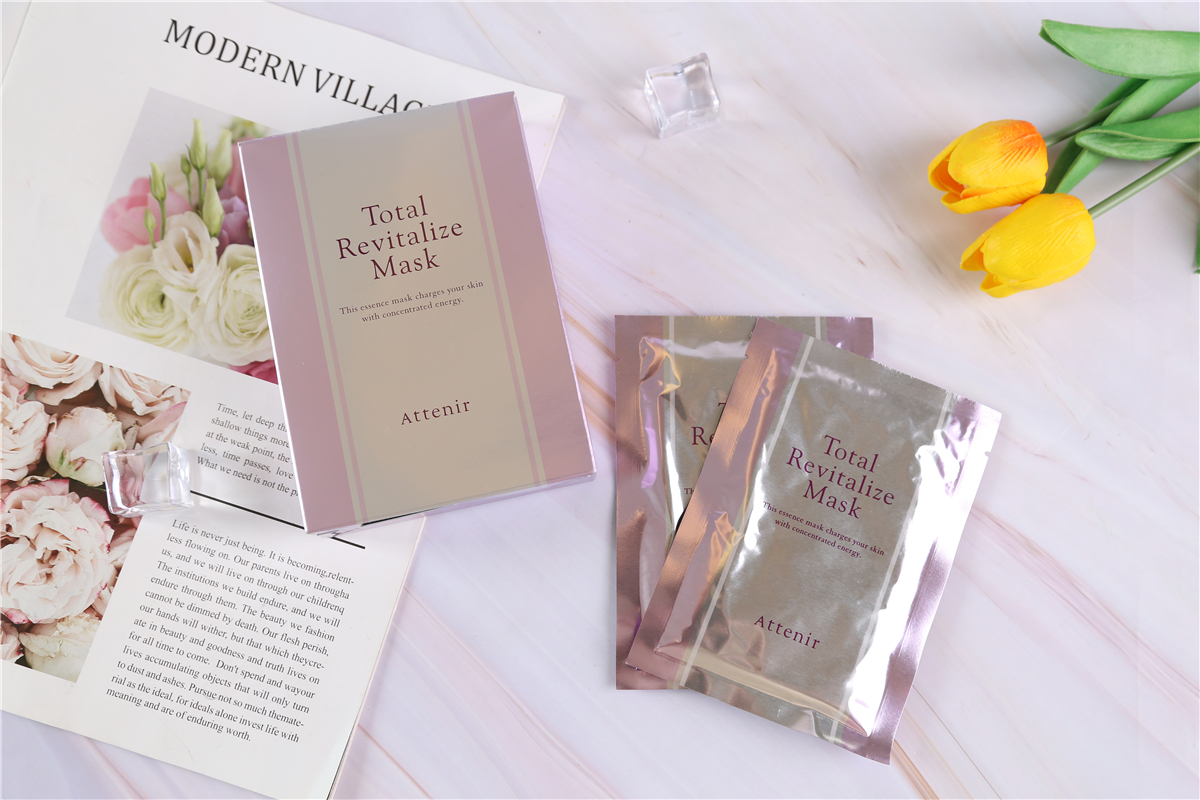 脸干燥用什么保湿面膜,中年妇女皮肤干燥用哪种面膜好