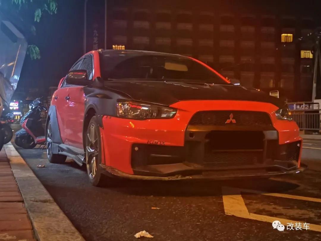 老爸玩改装,老爸带着孩子玩改装