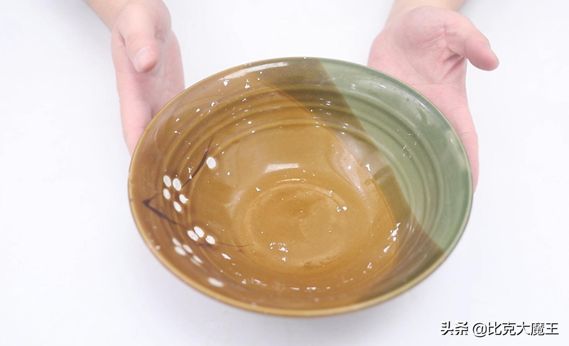 贴春联如何去胶带留下的粘胶,贴春联怎么牢固又省胶带