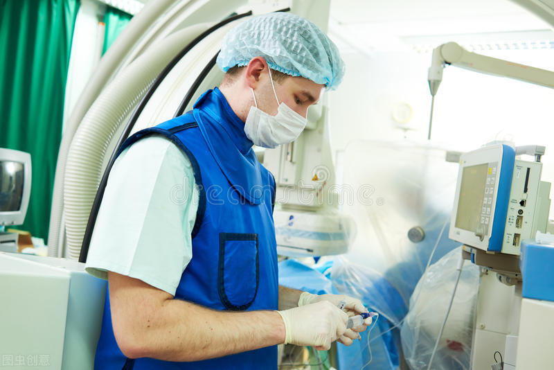 脑梗不能马上扶起来,脑梗早期不能溶栓用什么药