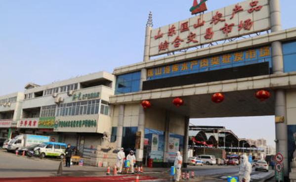 济南锅炉厂地块有动静了，力高君逸府临时售楼处开放