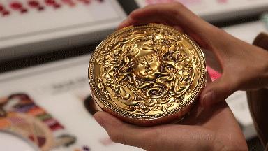 挤爆柳巷!排队才能进的ONLYWRITE终于开到太原了