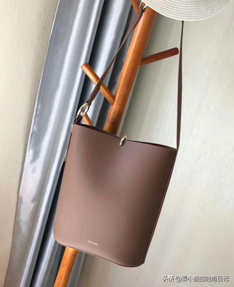 9款相见恨晚的超美小众品牌包包,让女人相见恨晚的几款包包