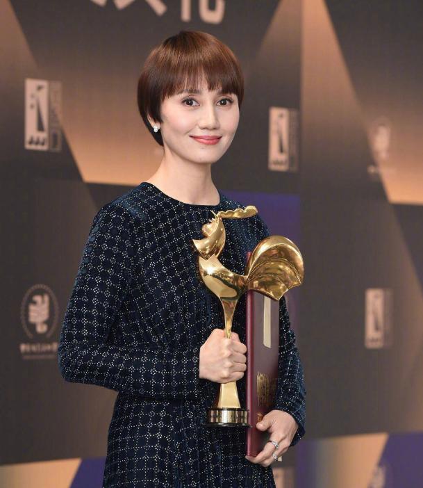 黄晓明赵薇23届金鸡奖,金鸡奖颁奖典礼黄晓明周冬雨