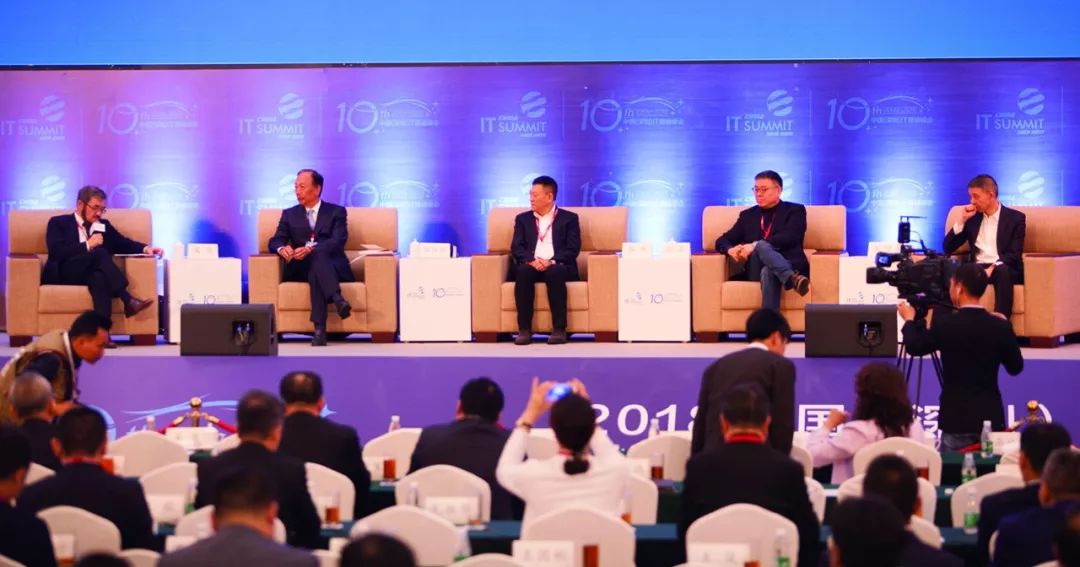 身处窘境,鸿海该如何打赢翻身仗?